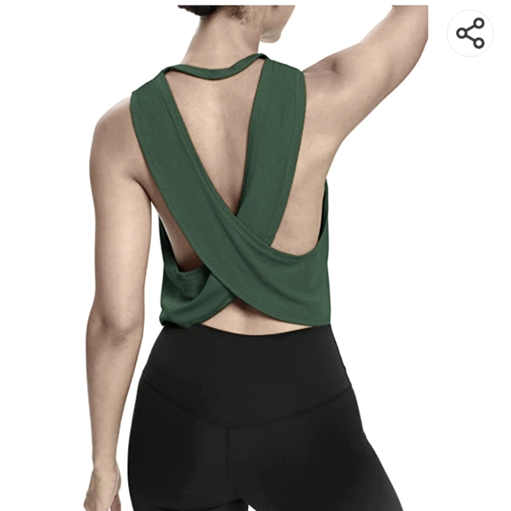 🦩 3 for $25 Active wear tank top
